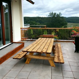 Table légère 150 cm sapin...